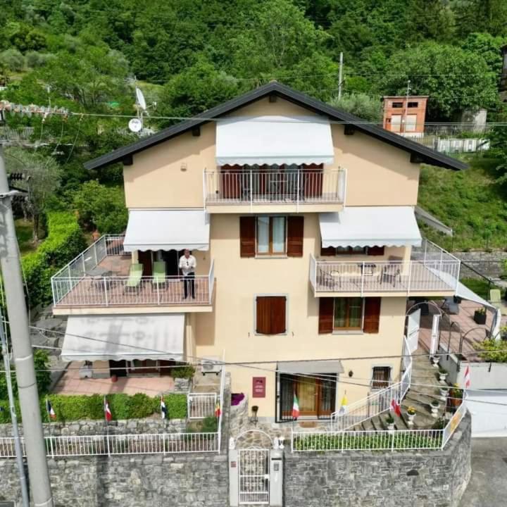B&B-Foresteria Casa Della Musica Lake Como Mandello del Lario Eksteriør bilde