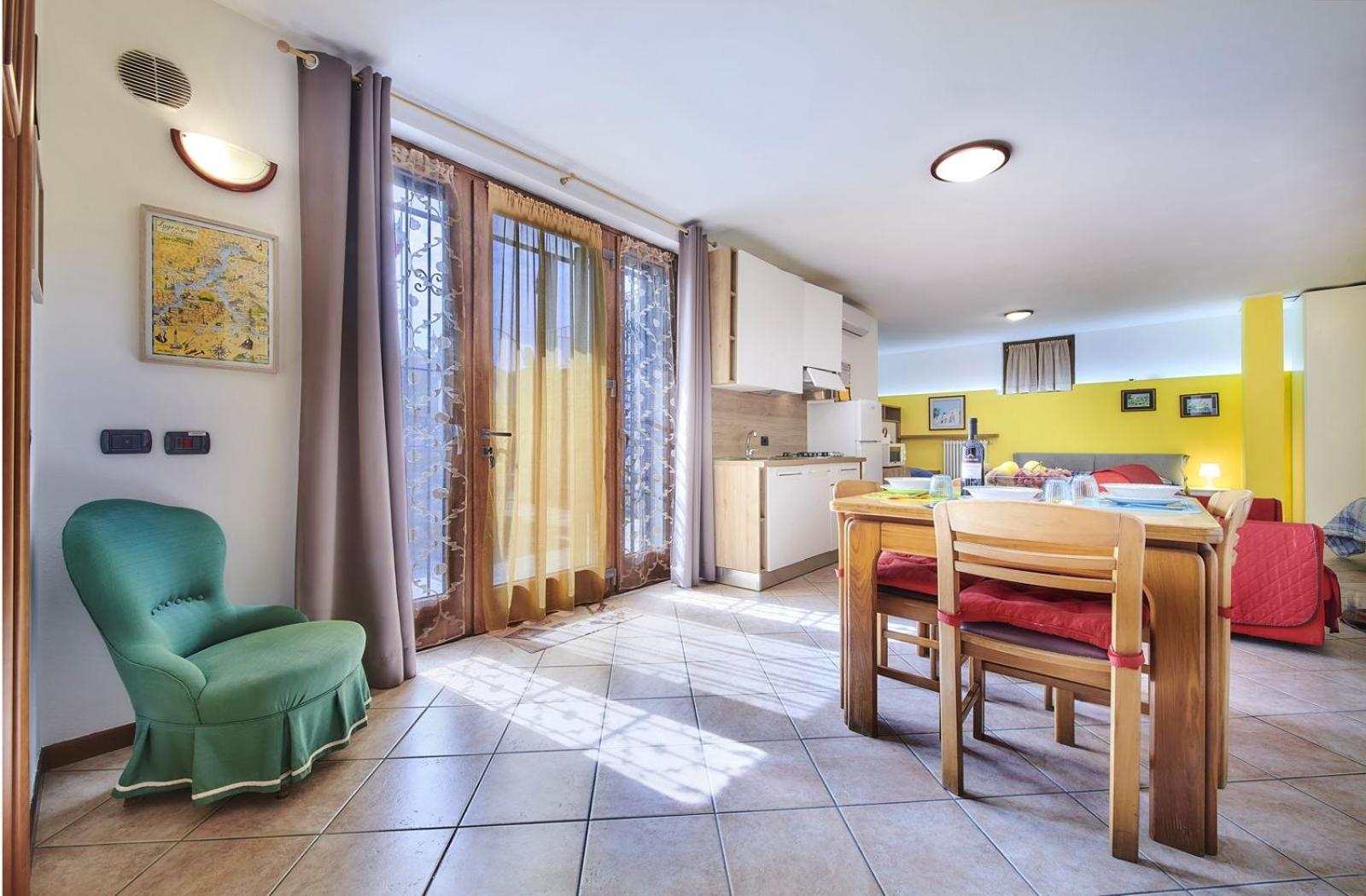 B&B-Foresteria Casa Della Musica Lake Como Mandello del Lario Rom bilde
