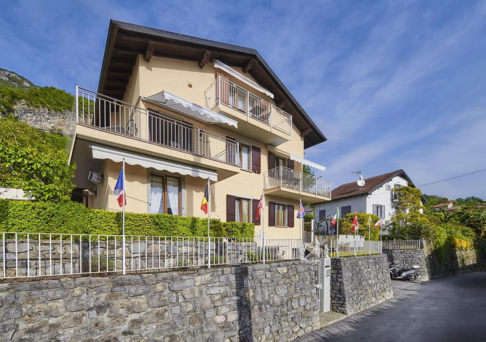 B&B-Foresteria Casa Della Musica Lake Como Mandello del Lario Eksteriør bilde