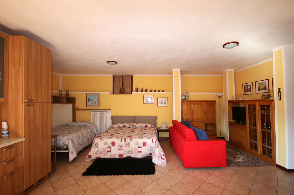 B&B-Foresteria Casa Della Musica Lake Como Mandello del Lario Eksteriør bilde