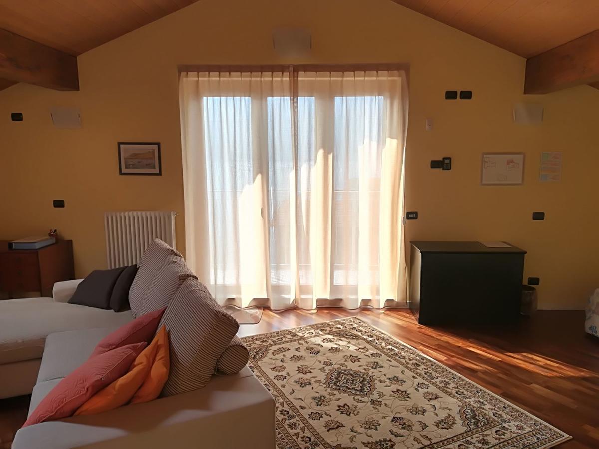 B&B-Foresteria Casa Della Musica Lake Como Mandello del Lario Eksteriør bilde
